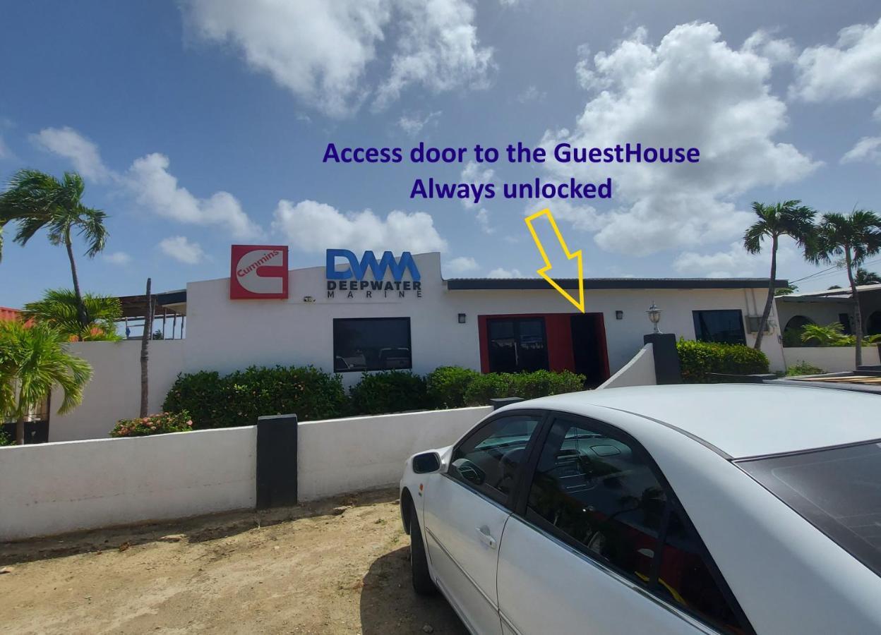 Varadero Marina Airport Guests Rooms 오란제스타트 외부 사진