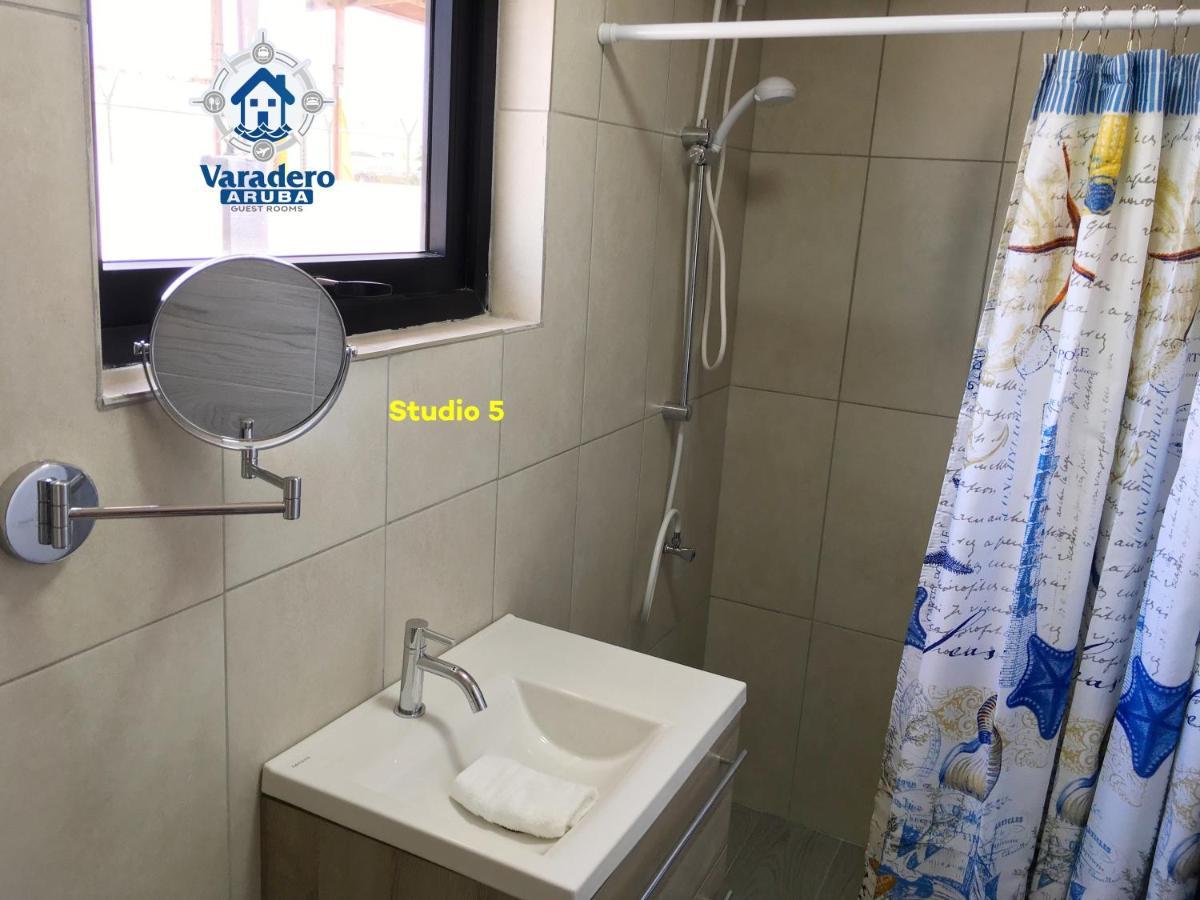 Varadero Marina Airport Guests Rooms 오란제스타트 외부 사진